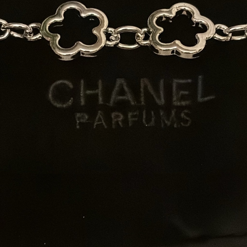 Chanel bundle - Picture 2 of 8